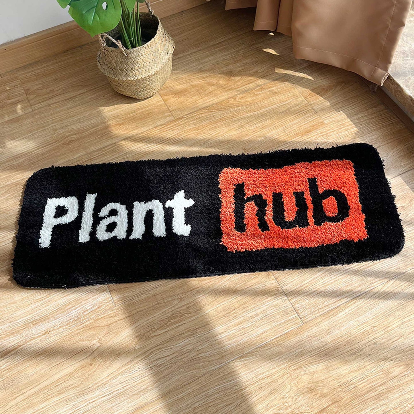 Tufted Rug Plant Hub Rug Front