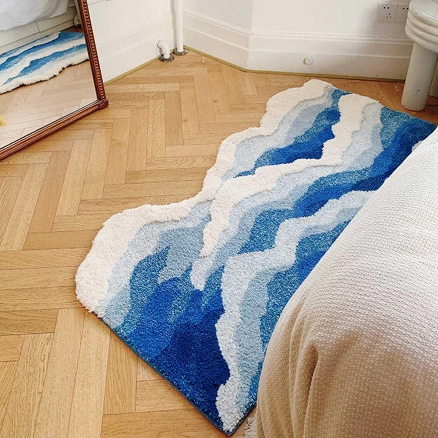 Tufted Rug Ocean Waves Rug in Bedroom