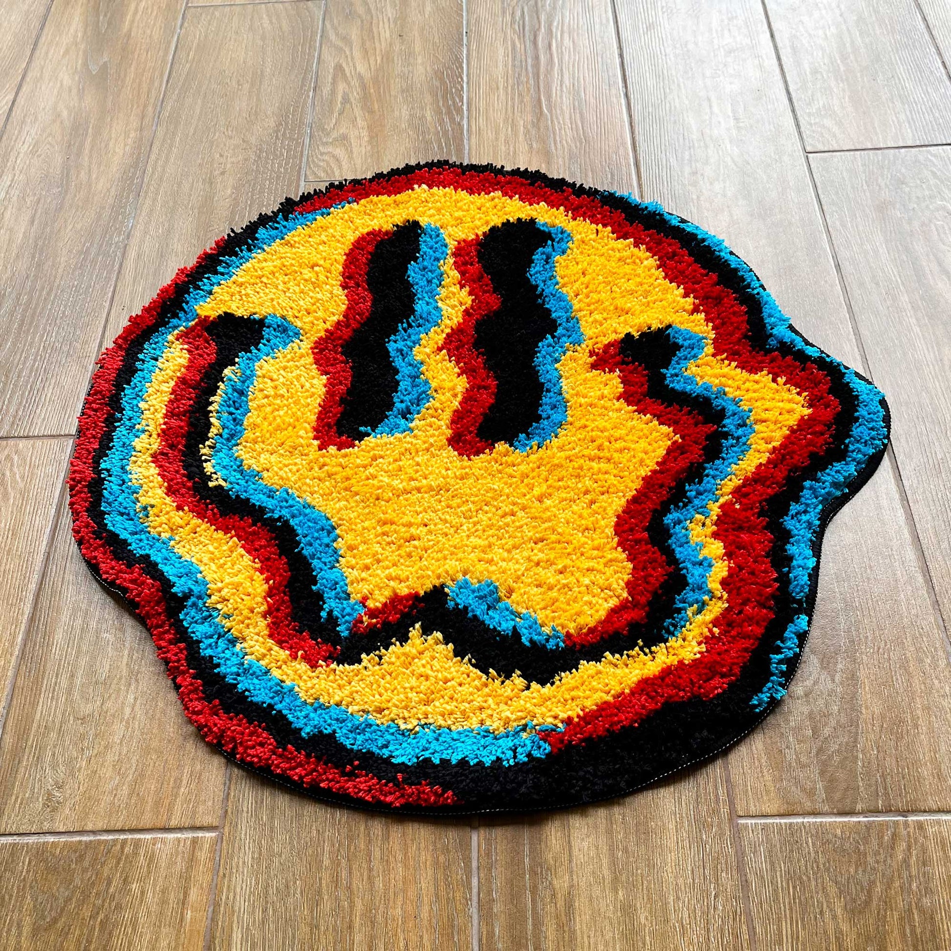 Tufted Rug LSD Trippy Smiley Face Rug Top Down